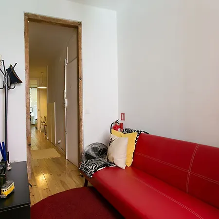 Apartment Joivy Inviting Flat Next To Bica Elevator *